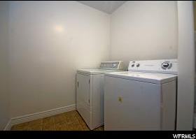 2018 E Stoneleigh Dr - Photo 5 of 11