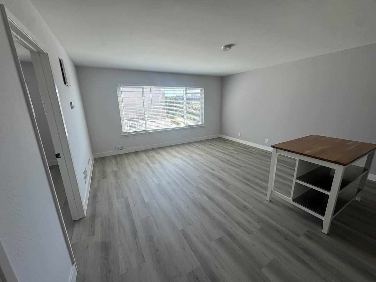 1535 48th Ave #204 - Photo 2 of 9