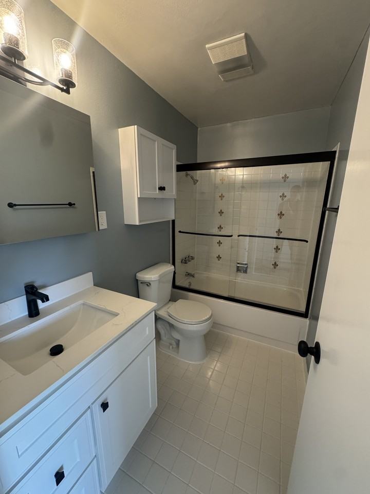 1535 48th Ave #204 - Photo 5 of 9