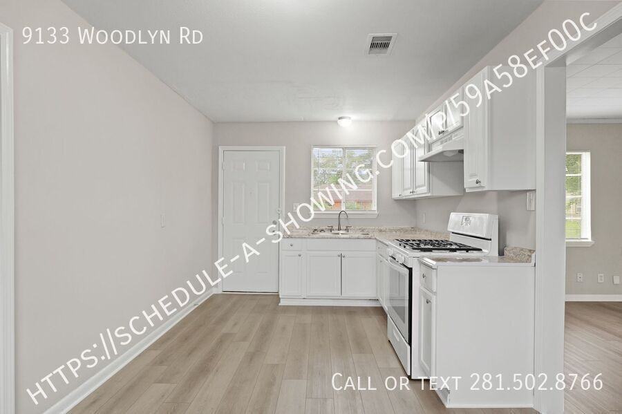 9133 Woodlyn Rd - Photo 5 of 16