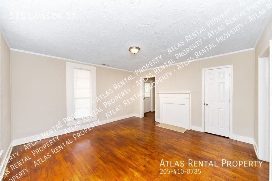 515 Lawson St - Photo 7 of 16