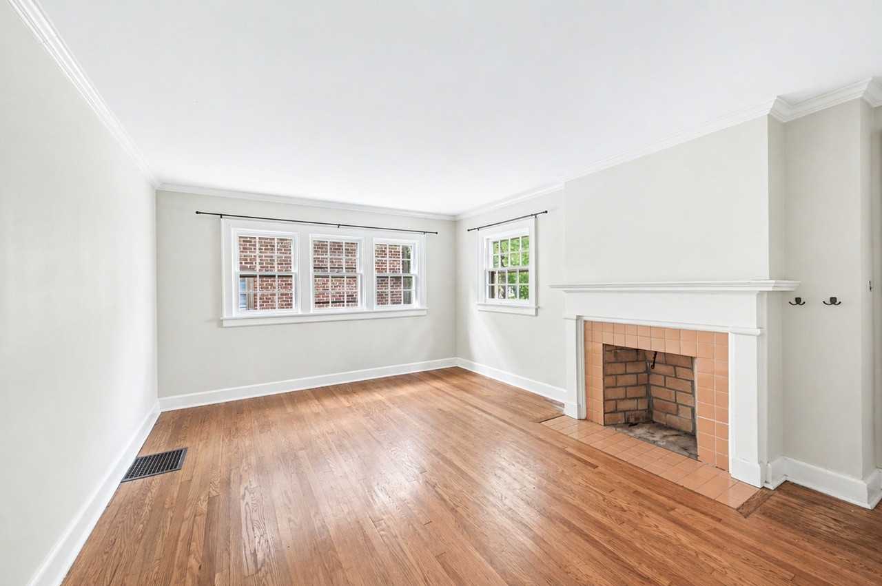 712 Cantrell Ave - Photo 7 of 46