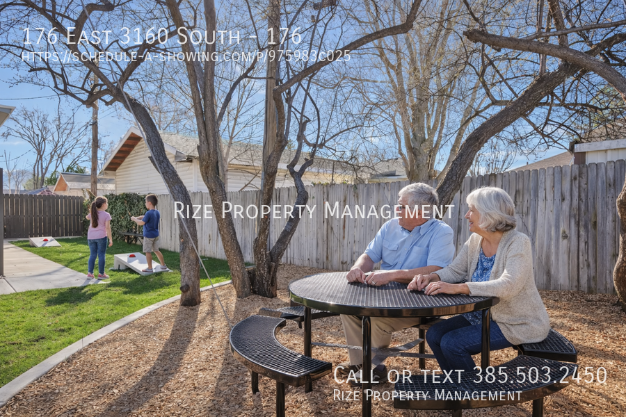 176 E Townhouse Ct #176 - Photo 2 of 20