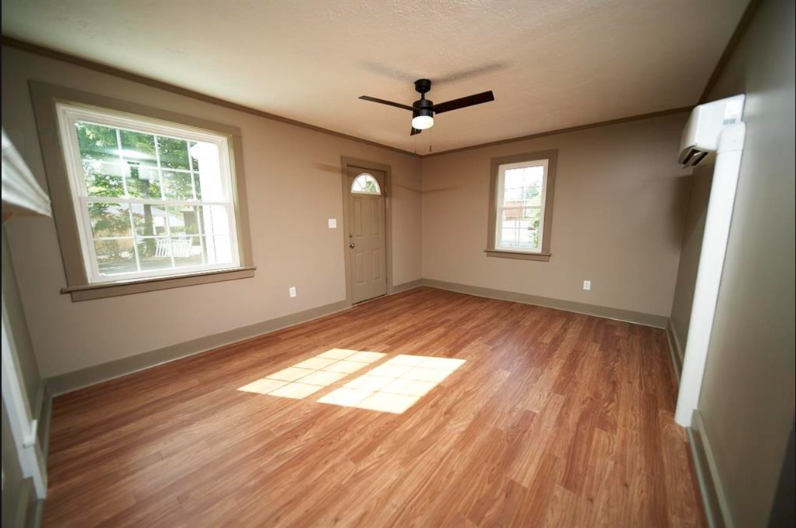 108 Travis Ct #108 - Photo 3 of 9