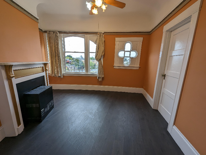 1985 Ashby Ave #5 - Photo 4 of 9