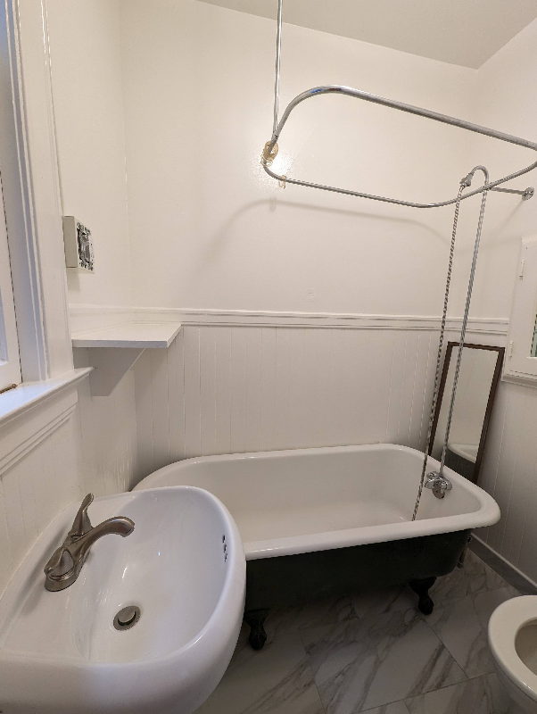 1985 Ashby Ave #5 - Photo 7 of 9