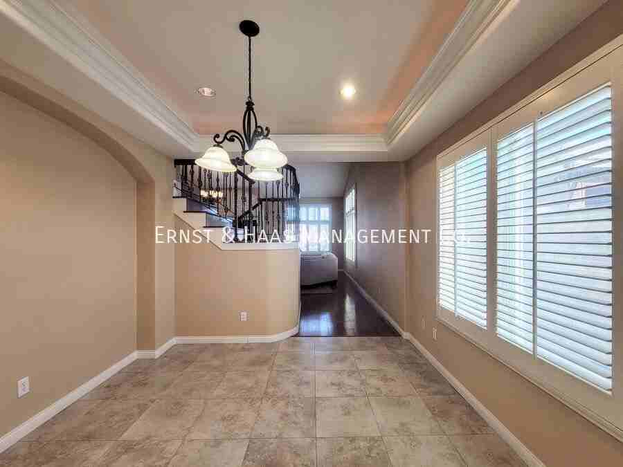 22419 Grace Ave - Photo 7 of 41