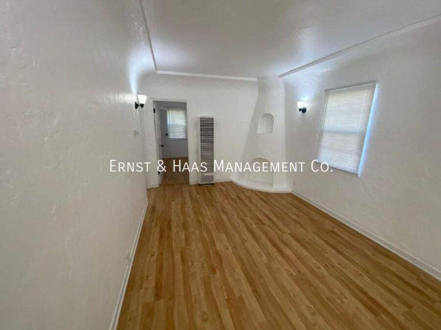 822 Belmont Ave - Photo 2 of 11