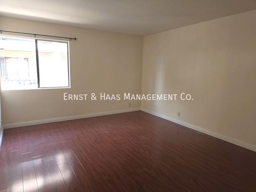 1140 Pacific Ave #28 - Photo 7 of 9