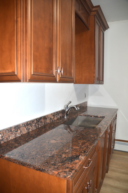 193 Grove St #5 - Photo 2 of 9