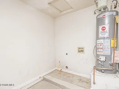 7438 E Horseshoe Ln #2 - Photo 4 of 20