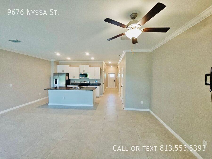 9676 Nyssa St - Photo 5 of 41