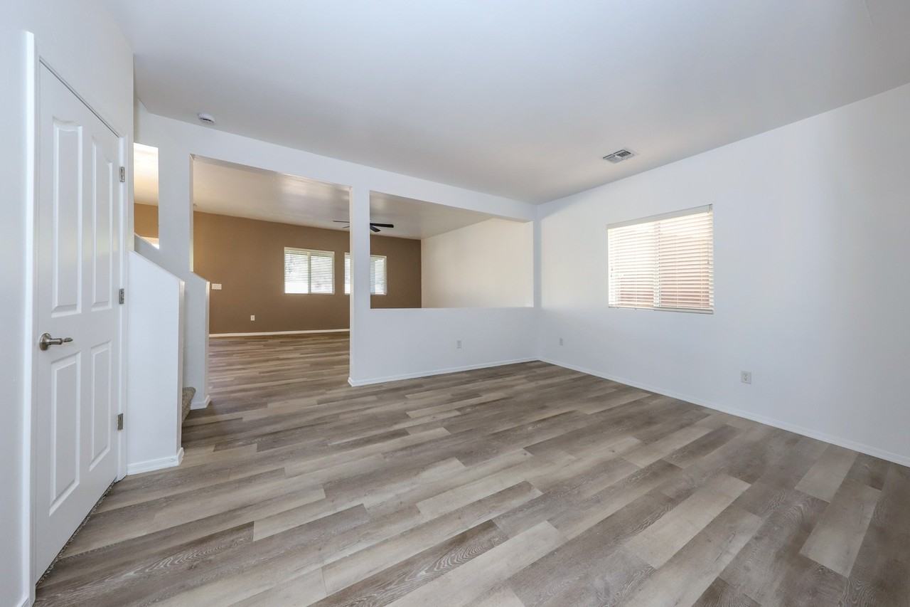 718 S Harry P Stagg Dr - Photo 2 of 18