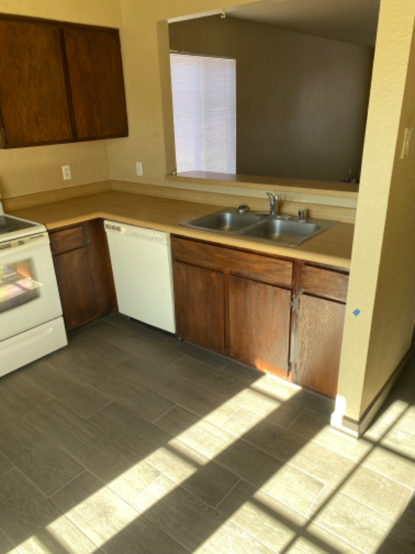 443 Purdue Ct #D - Photo 3 of 9