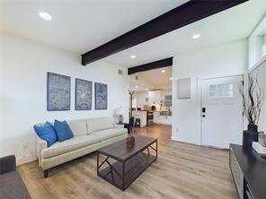 7609 Amelia Rd #H - Photo 6 of 20