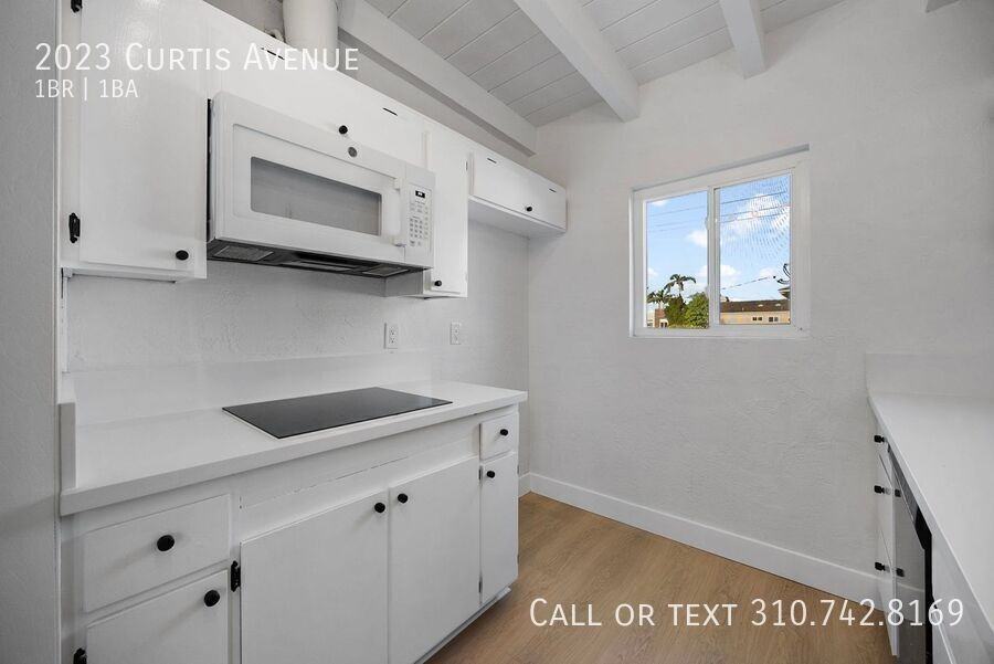 2023 Curtis Ave - Photo 6 of 18