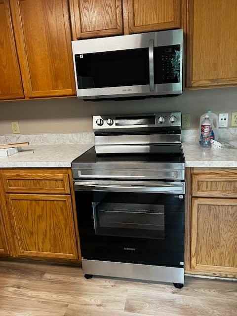 32 Robbye Ln - Photo 2 of 11