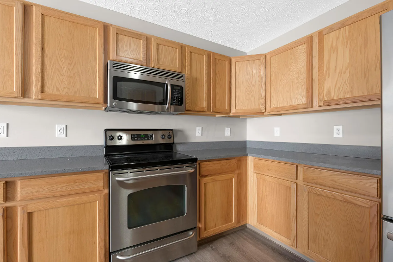 6036 Pennington Creek Dr - Photo 3 of 20