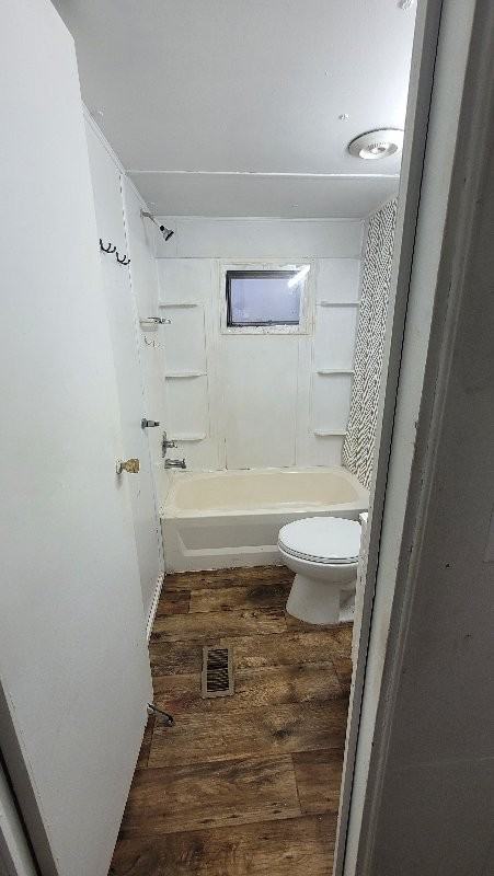 1320 English Tavern Rd - Photo 3 of 12
