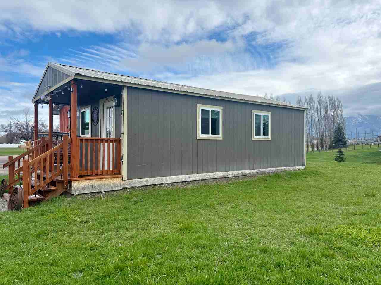 25 Sunrise View Ln - Photo 2 of 10