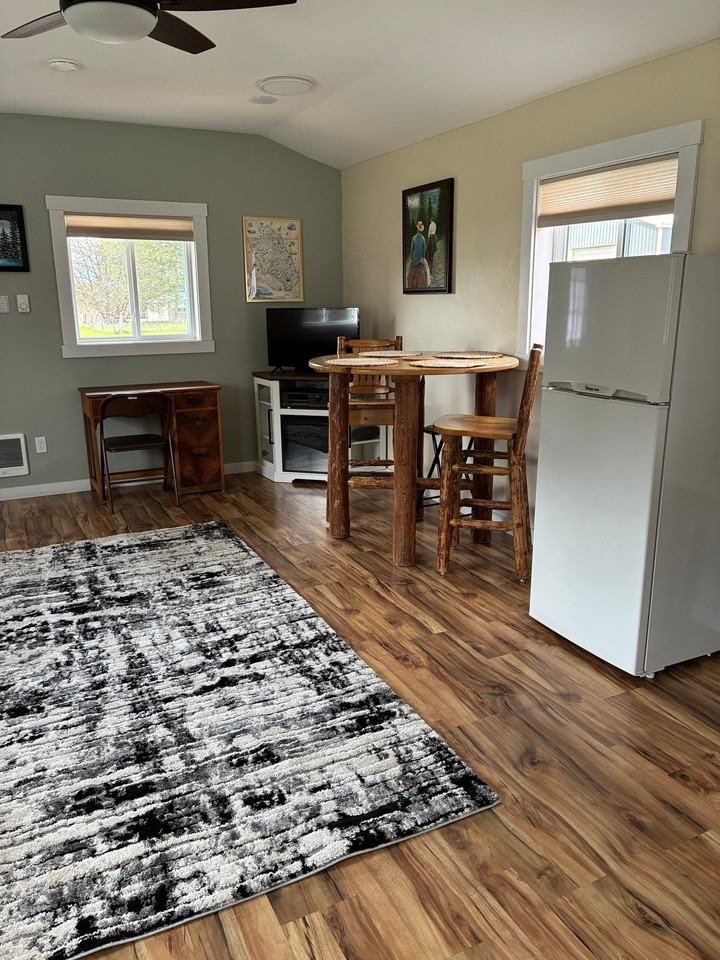 25 Sunrise View Ln - Photo 6 of 10