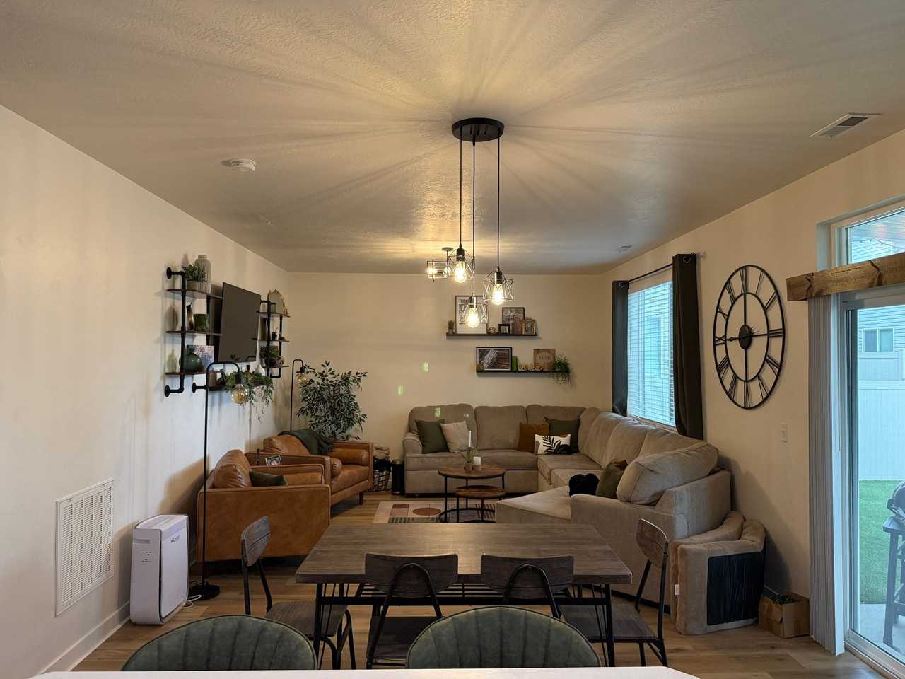 885 W Edinburgh Dr - Photo 5 of 16