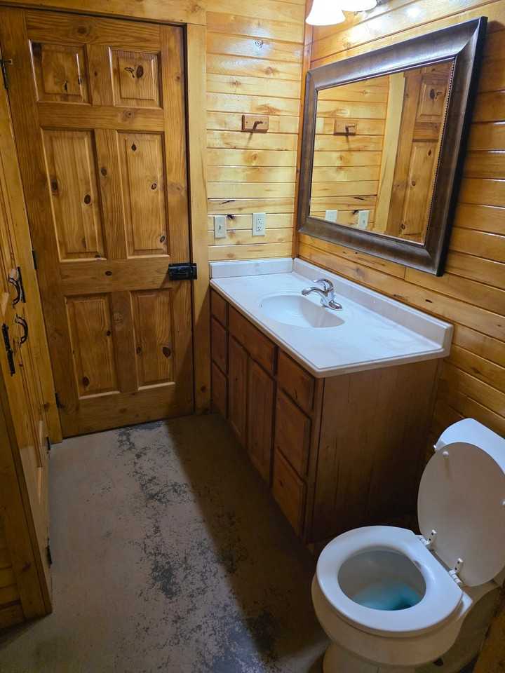 24885 Timothy Rd - Photo 3 of 10