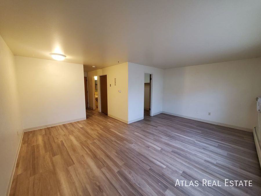 207 Mathews St #12A - Photo 4 of 8