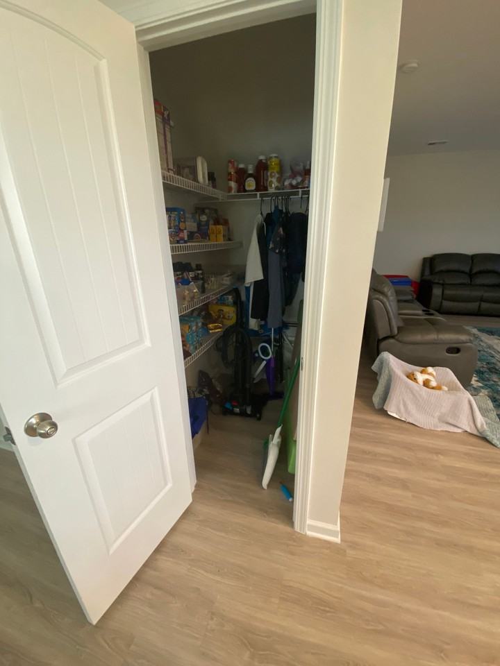 1112 Sapphire Dr - Photo 7 of 16