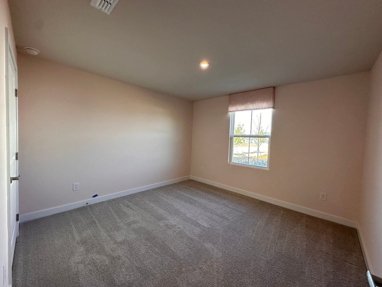 203 Maggys Way - Photo 2 of 15