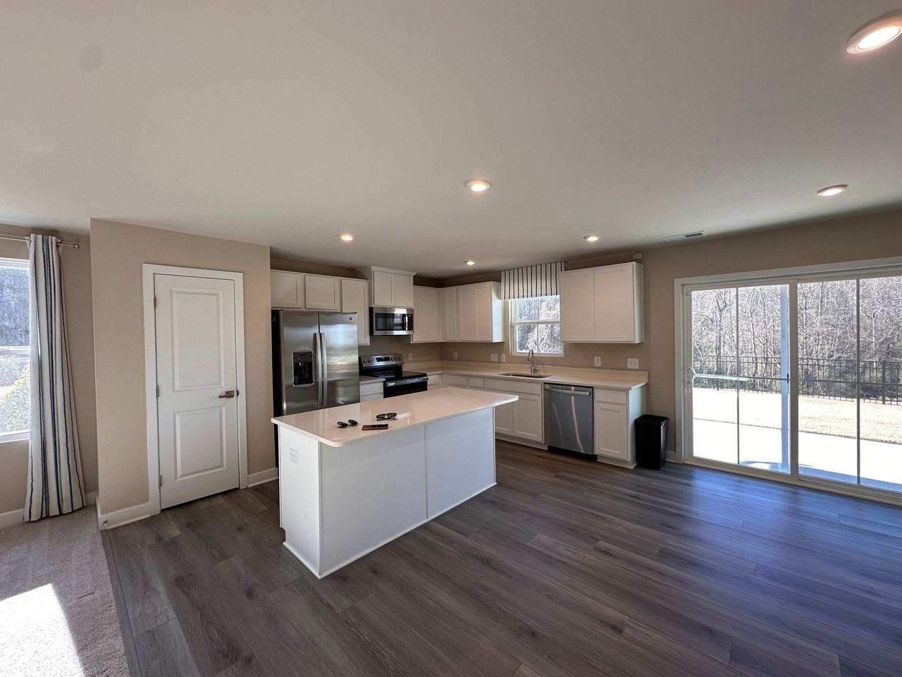 203 Maggys Way - Photo 5 of 15