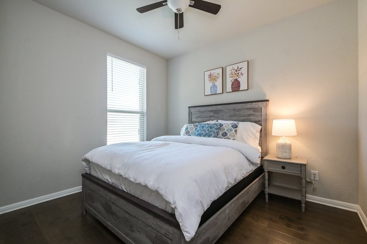 2411 Verona Way - Photo 6 of 20