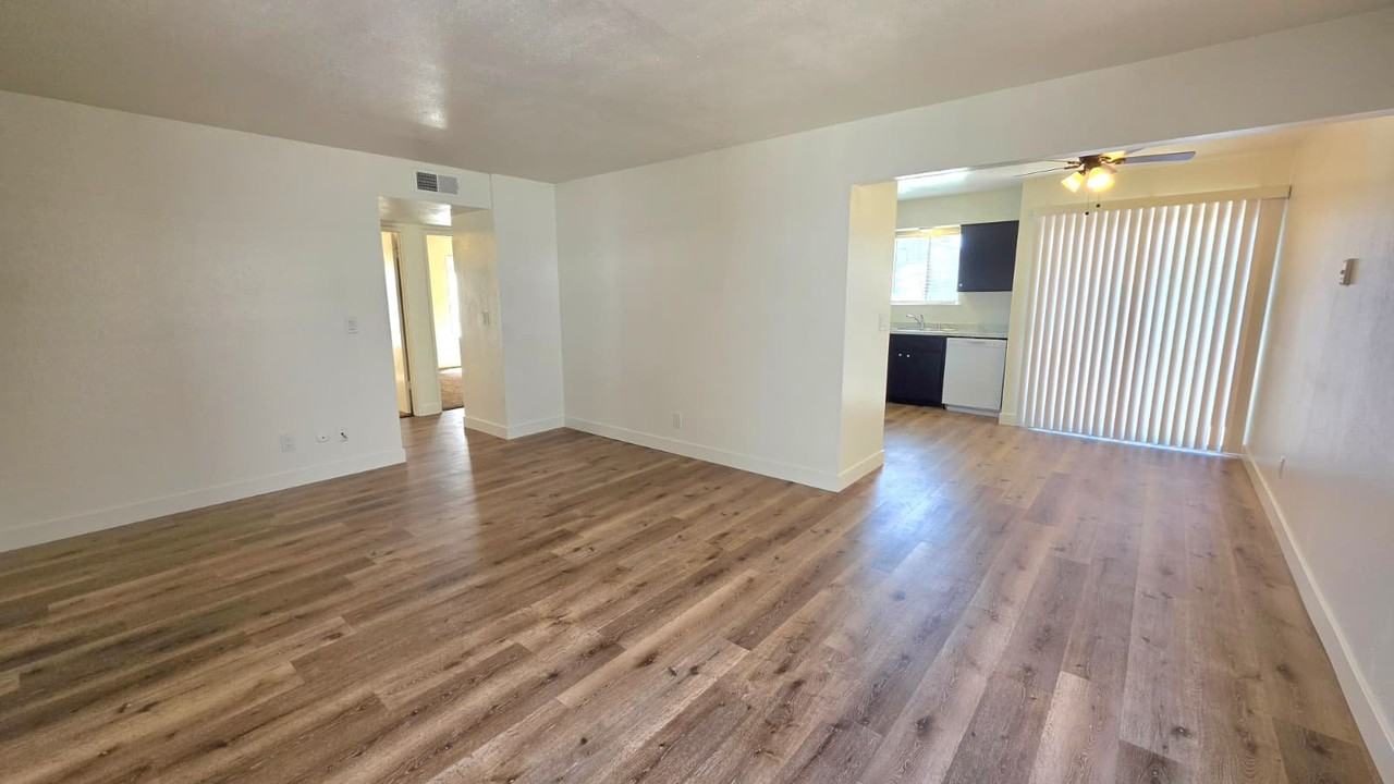 4264 N Bengston Ave #101 - Photo 3 of 12