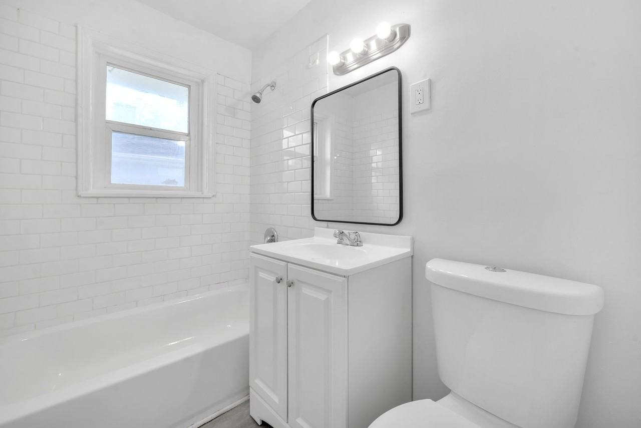 2383 Hiawatha Park Dr #2383 - Photo 7 of 13