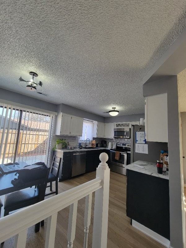 2331 Sw 18th St - Photo 5 of 10