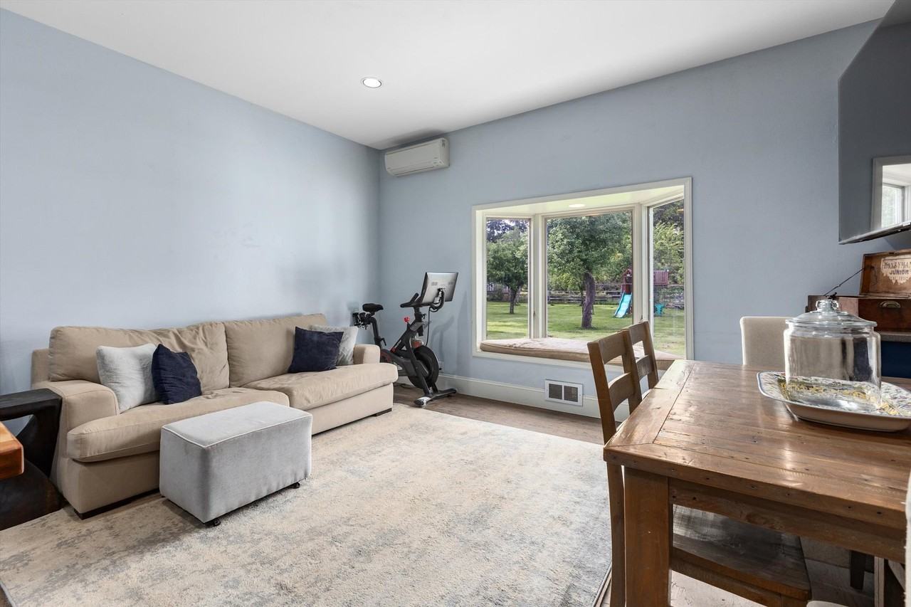 18804 Ne 106th St - Photo 6 of 18