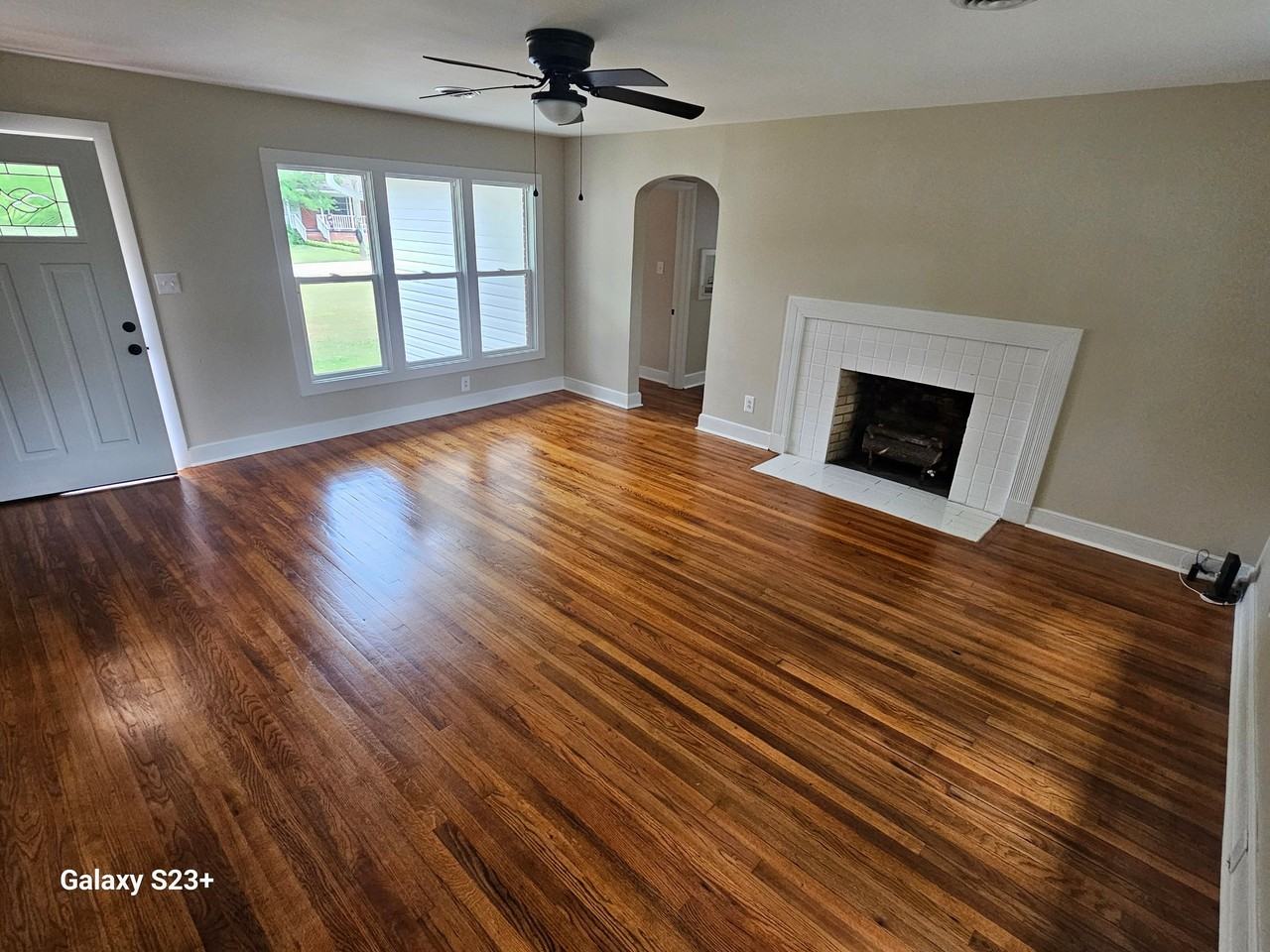 1708 Clarkson Ave - Photo 3 of 16