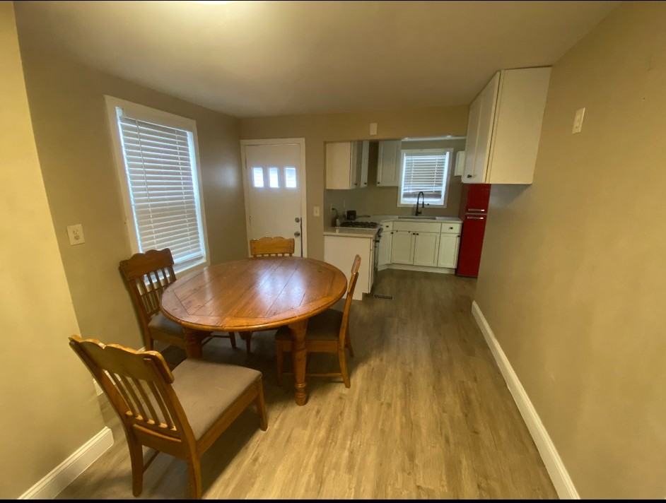 4 Oak Street Nashua New Hampshire #B - Photo 2 of 10