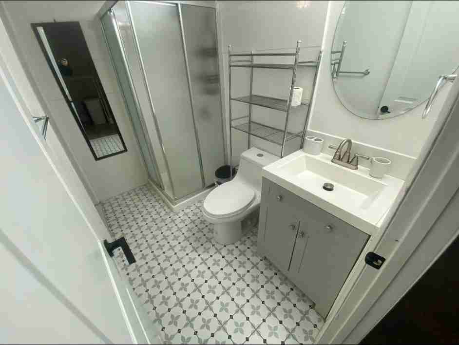 4 Oak Street Nashua New Hampshire #B - Photo 4 of 10