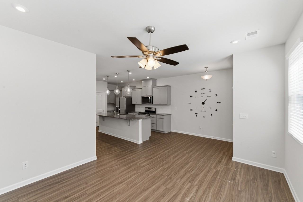 1324 Galloway Rd - Photo 6 of 20