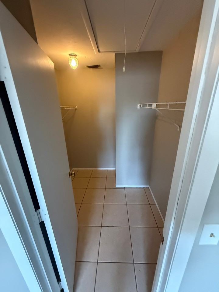 1755 Florence Ave - Photo 7 of 8