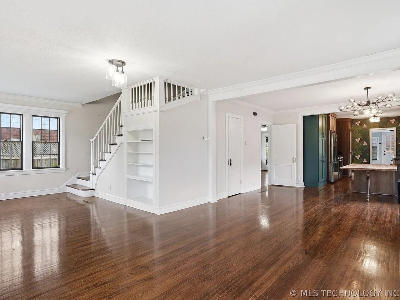 1623 S Victor Ave - Photo 5 of 13