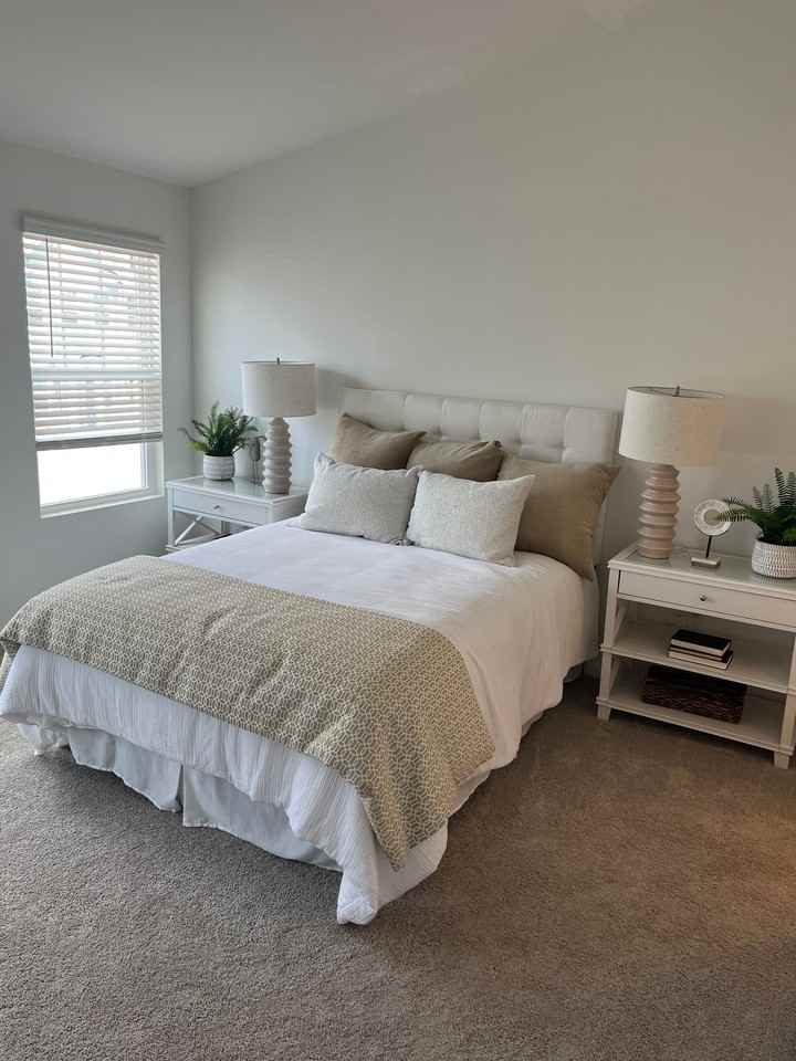 230 Banbury Ln - Photo 7 of 20