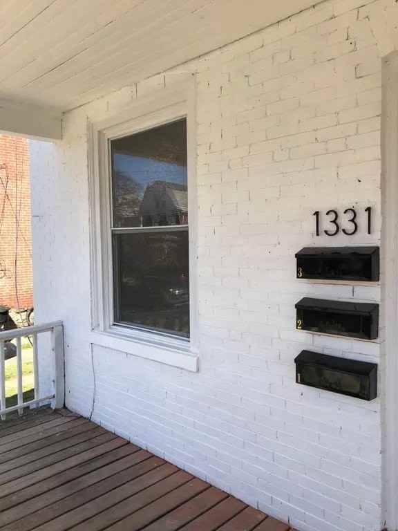 1331 72nd Ave #A - Photo 7 of 8