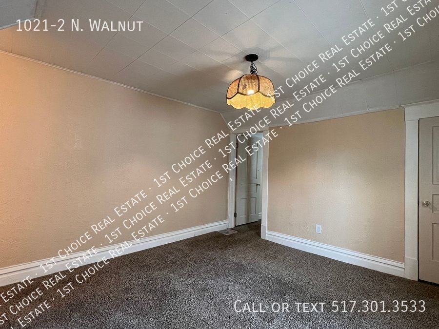 1021 N Walnut St ## 2 - Photo 6 of 13