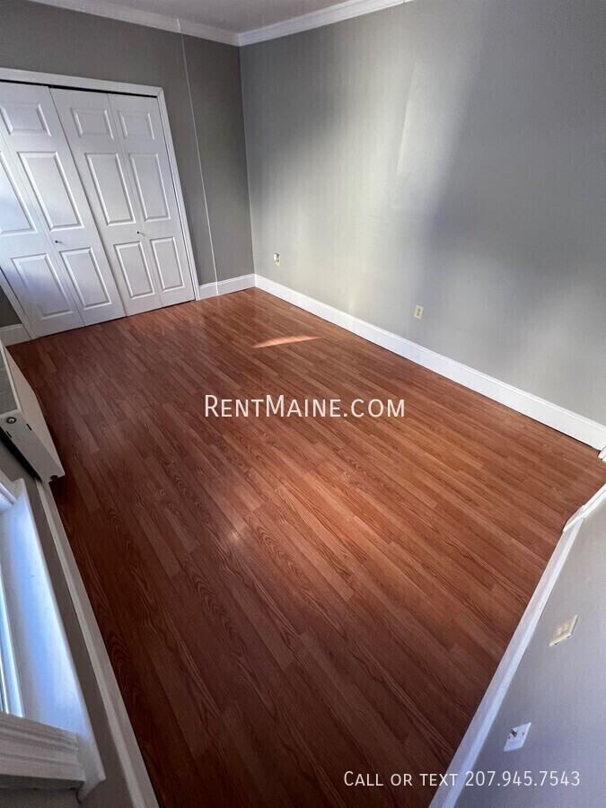 88 Otis St - Photo 5 of 11