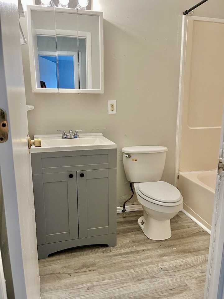 428 S Chanute St #2 - Photo 5 of 9