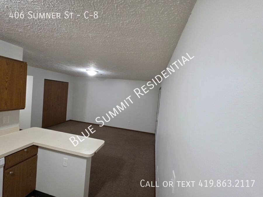 406 Sumner St #C8 - Photo 4 of 11