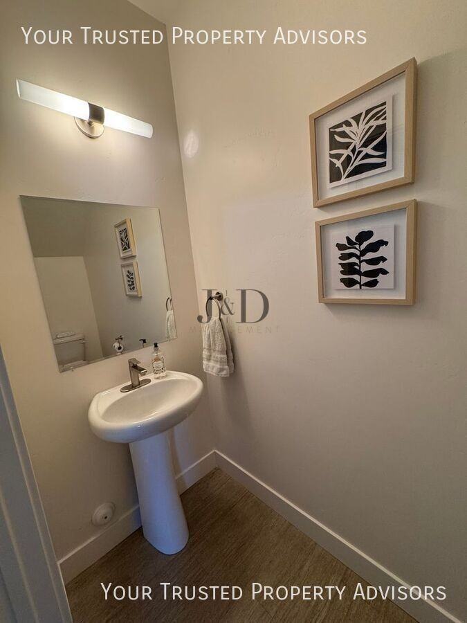 447 N Beaumont Ct - Photo 6 of 22