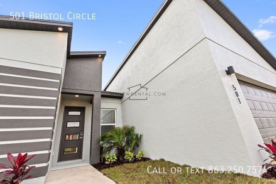 501 Bristol Cir - Photo 4 of 26